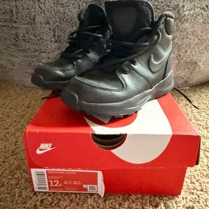 Nike Kids Black Leather Boots